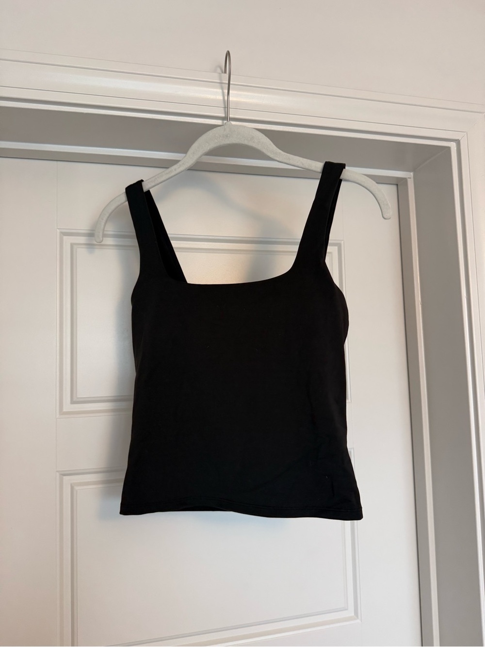 lululemon athletica Black Square-Neck Tank Size 2